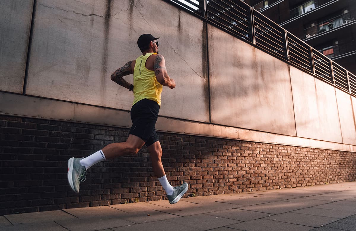 half marathon training 12 weeks - featured image